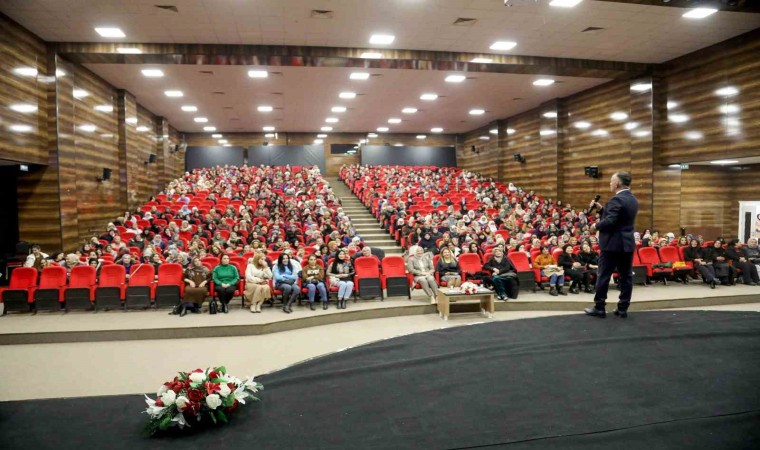 Vanda ‘Çocuk İstismarının Önlenmesinde Ailenin Rolü söyleşi düzenlendi