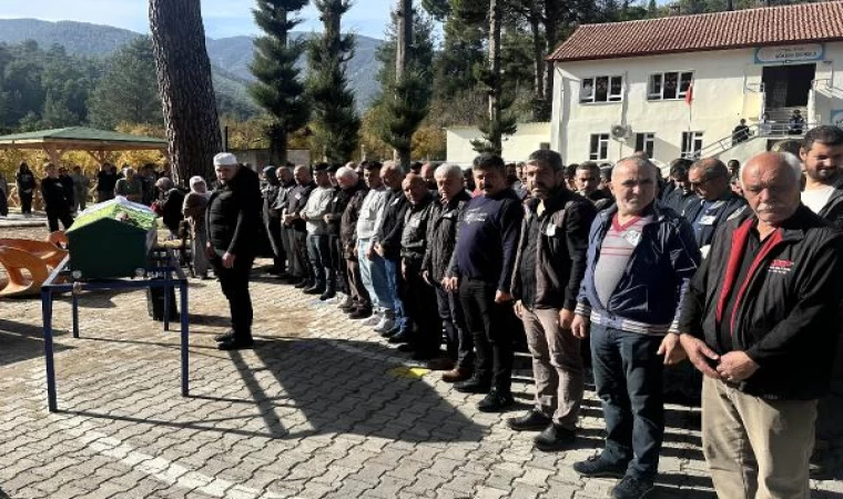 Yıkılan duvarın altında kalan Mihriban’ın annesi, ’Annem, Annem’ diye feryat etti (2)