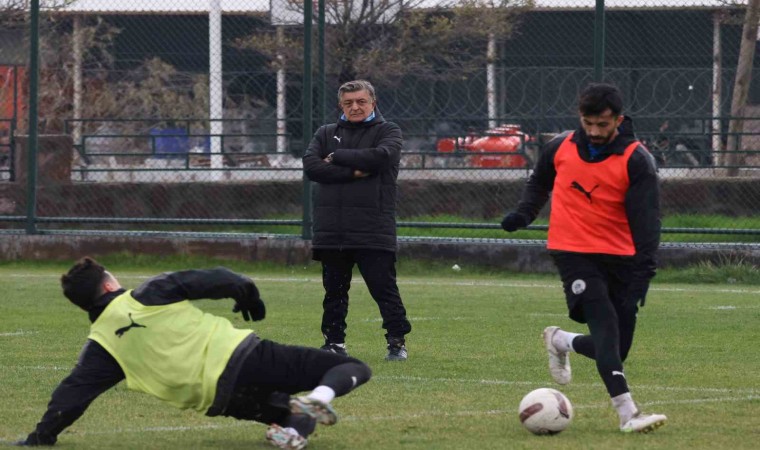 Yılmaz Vural yönetimindeki Menemen FKdan 3 maçlık galibiyet serisi