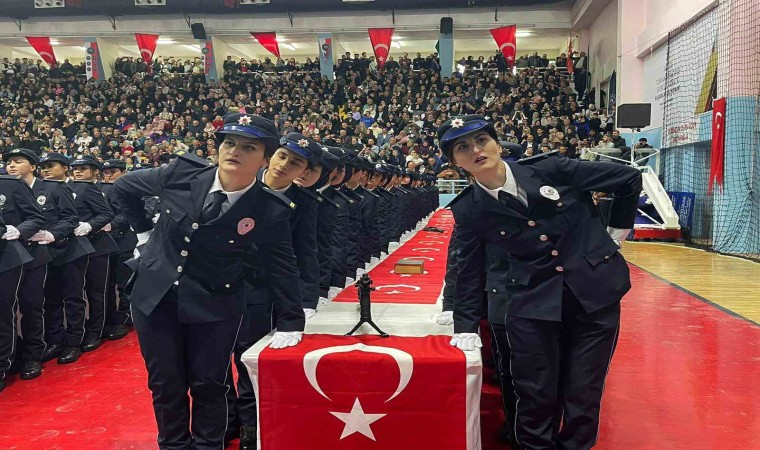 Yozgatta 860 kadın polis yemin ederek mesleğe ilk adımı attı