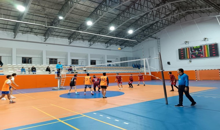 Yurtlar Arası Voleybol Turnuvasının Şampiyonu Belli Oldu