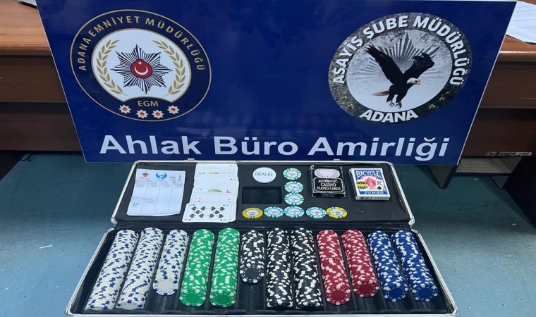 2023 yılında Adanada polis oyuncu kılığına girip 381 kumarhane bastı