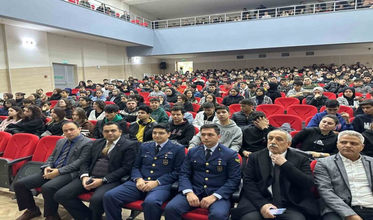 Afyonkarahisarda Milli Savunma Üniversitesi tanıtıldı