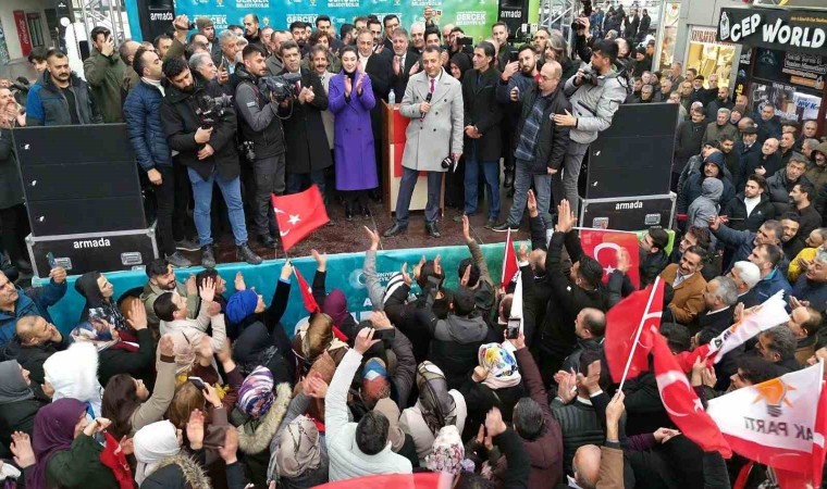 AK Parti Ağrı Belediye Başkan Adayı Aydın Ağrıda coşkuyla karşılandı