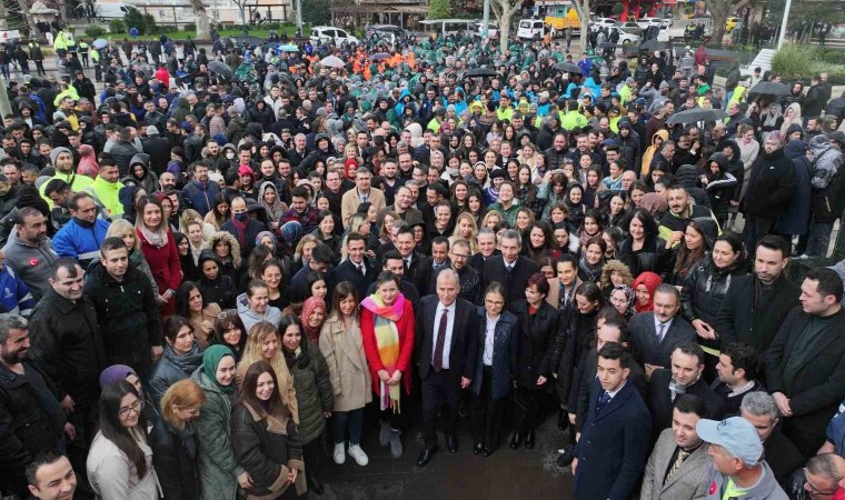 AK Partinin Denizli Adayı Osman Zolan yüzlerce kişi tarafından karşılandı