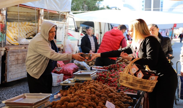 Alanya Belediyesinden kandil ikramı