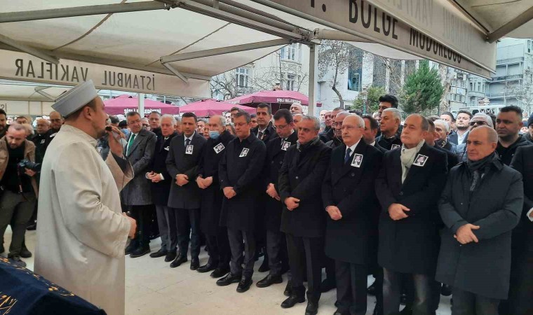 Altan Öymenin eşi Aysel Öymen son yolculuğuna uğurlandı