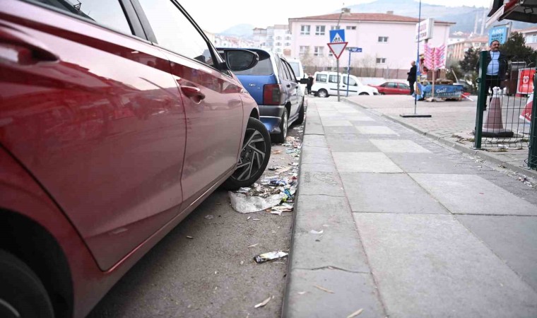 Ankara Büyükşehir Belediyesinin sorumluluğundaki caddelerde Mamak Belediyesinden temizlik