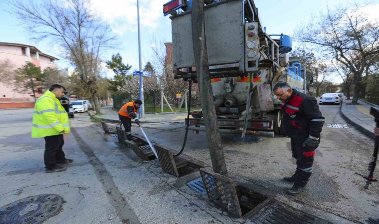 ASKİden Başkent genelinde kapsamlı ızgara temizliği