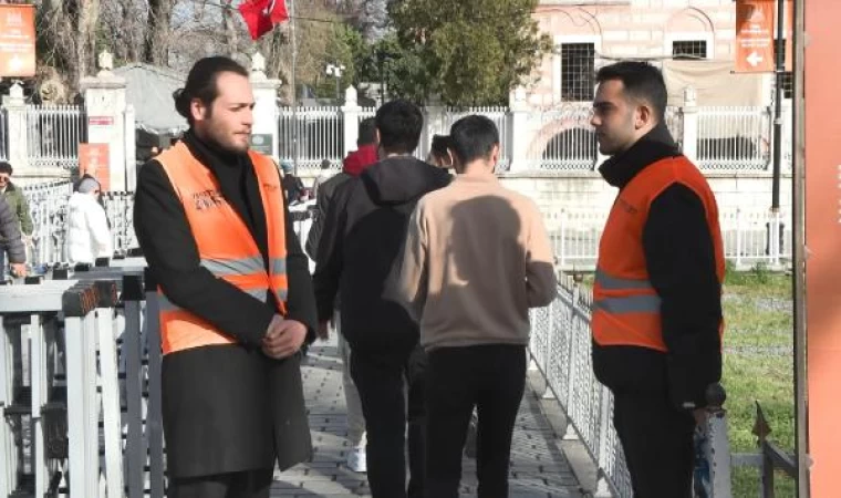 Ayasofya’da yeni düzenleme sonrası ilk Cuma: Giriş yoğunluğu azaldı