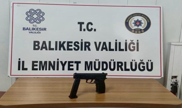 Balıkesirde asayiş uygulamasında 10 şahıs gözaltına alındı