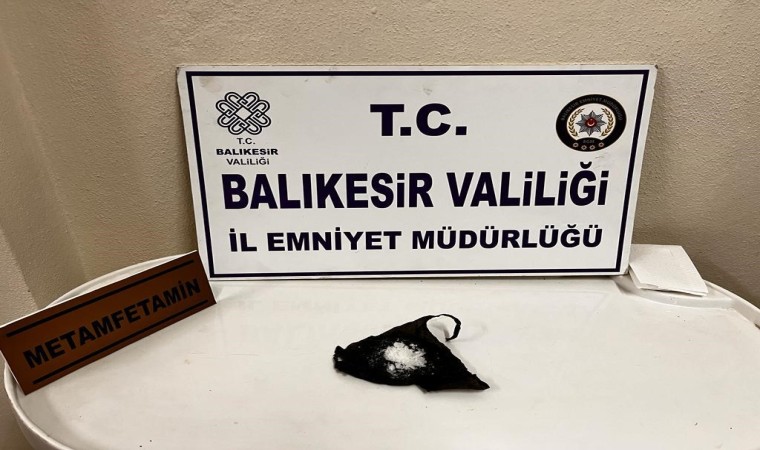 Balıkesirde operasyonda 3 şüpheli yakalandı