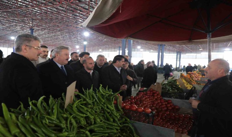 Başkan Palancıoğlundan Hürriyet esnafına ziyaret