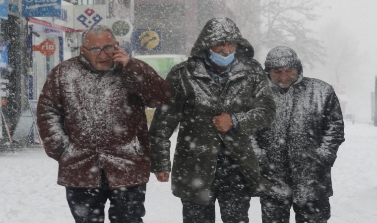 Bayburtta kuvvetli kar yağışı bekleniyor