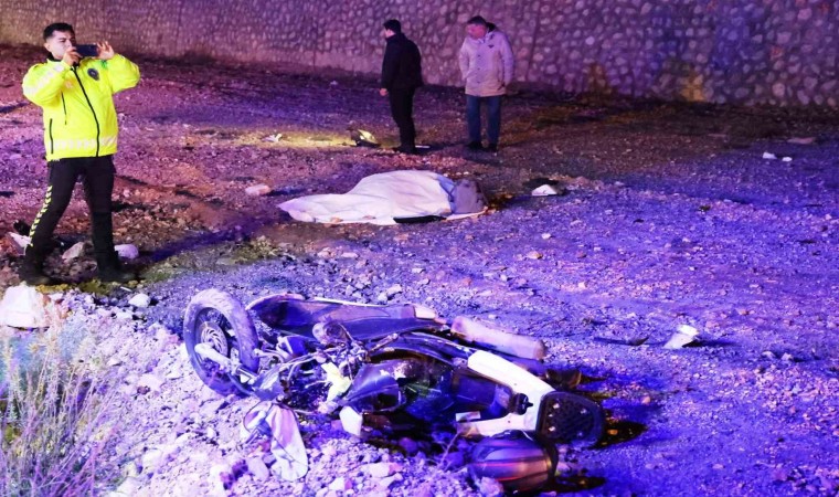 Bodrumda feci kaza: Alkollü sürücünün çarptığı motosikletli genç kız hayatını kaybetti