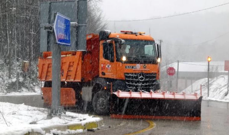 Bolu Dağı’nda kar yağışı