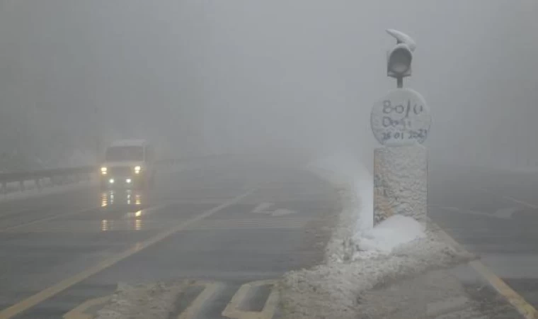 Bolu Dağı’nda sis etkili oldu