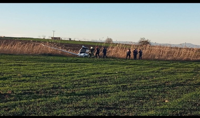 Bursada eğitim uçağı mecburi iniş yaptı...Pilot hafif yaralı