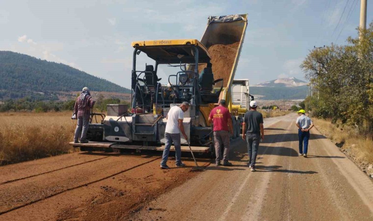 Büyükşehir kırsal yollarda 2 ben 147 km çalışma yaptı