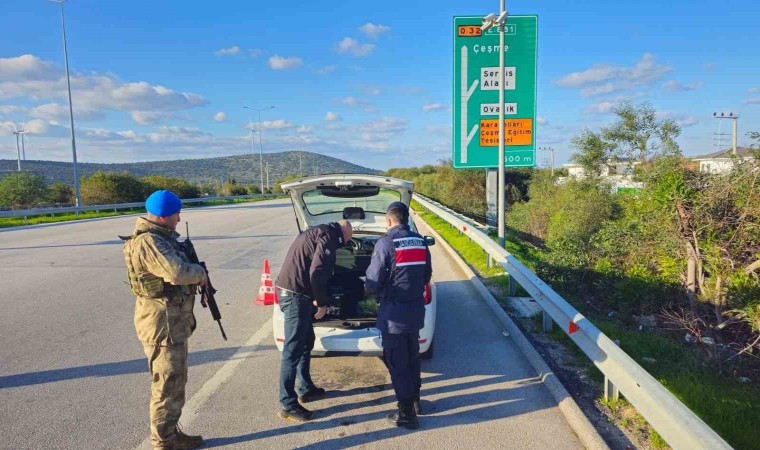 Çeşmede jandarmadan sıkı denetim