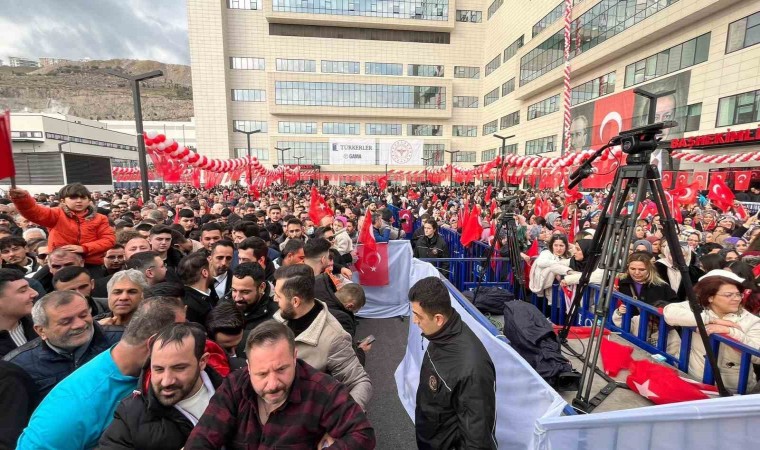 Cumhurbaşkanı Erdoğan, İzmir Şehir Hastanesinin açılışını gerçekleştirdi