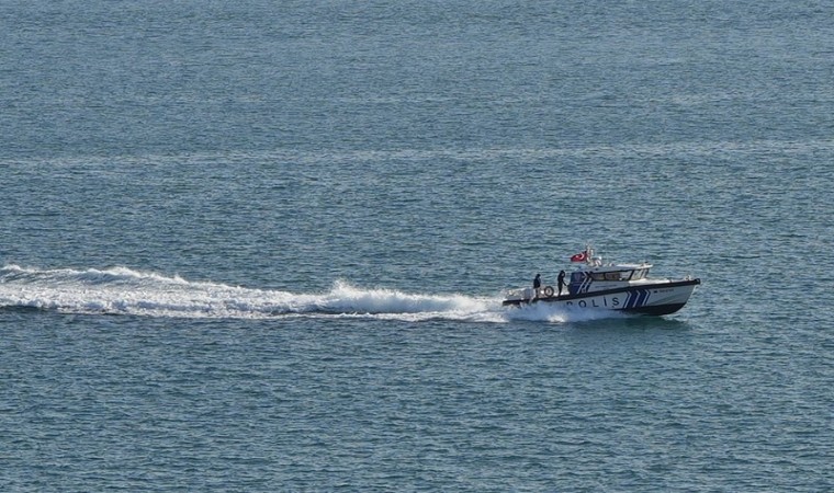 Denizde ‘ceset devriyesi: Deniz kademeli olarak aralıksız didik didik taranıyor