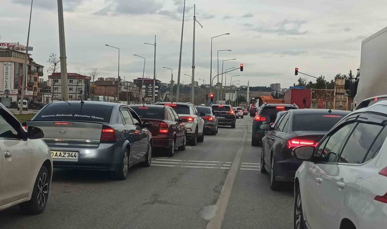 Denizlide trafiğe kayıtlı taşıt sayısı 500 bin 634 oldu