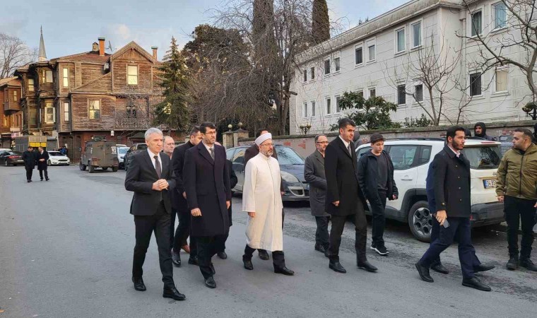 Diyanet İşleri Başkanı Erbaş: Sadece camiler değil kiliseler, diğer sinagoglar her zaman dokunulmazdır bizim inancımıza göre