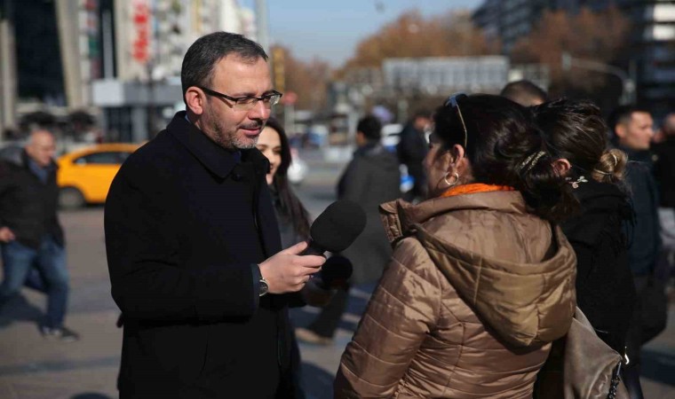 Dr. Mehmet Kasapoğlu, Çalışan Gazeteciler Gününü kutladı