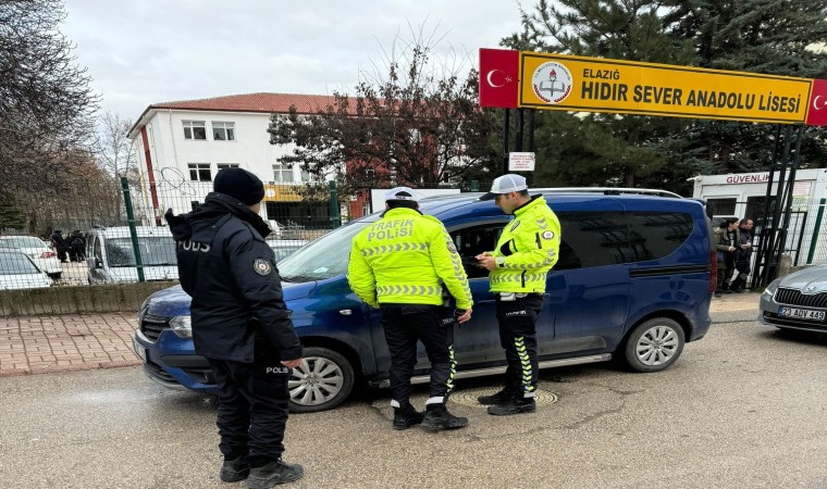 Elazığda okul önü denetimleri sürüyor