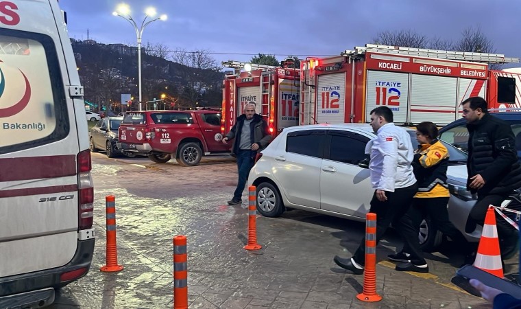 Elini kıyma makinesine sıkıştıran şahsı itfaiye kurtardı