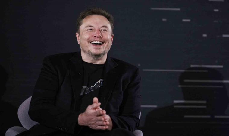 Elon Musk: “Neuralinkin beyin çipi ilk kez bir insana yerleştirildi”