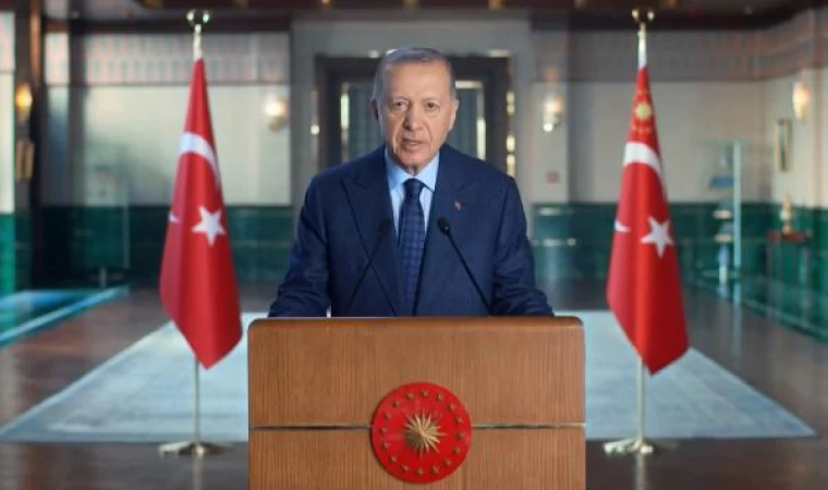 Erdoğan: Cumhuriyetimizin 2’nci asrına insanlı uzay göreviyle adım atıyoruz