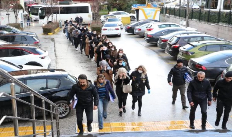 Eskişehir merkezli ’Barbie-ES’ fuhuş operasyonunda 18 şüpheli adliyede