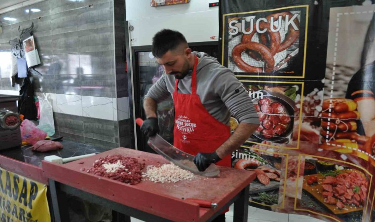 Festival için coğrafi tescilli 8 ton dövme sucuk dağıtılacak