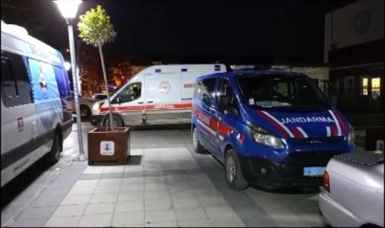 (Fotoğraf) Dikili’de balıkçı teknesi battı: 3 ölü, 2 kayıp