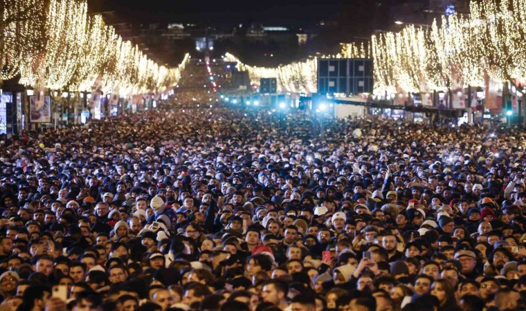 Fransada yeni yıl coşkusu