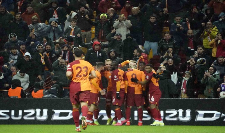 Galatasaray, Süper Ligde 11 maçtır yenilmiyor