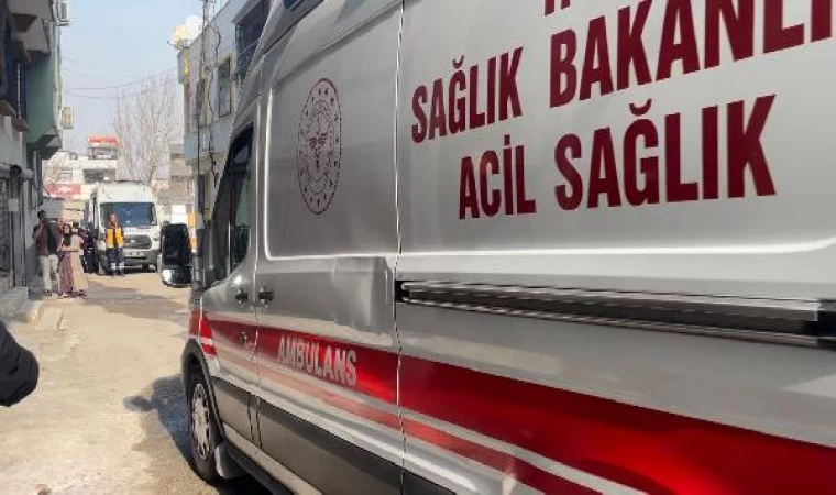 Gaziantep’te evde yangın; 4’ü çocuk 5 kişi dumandan etkilendi