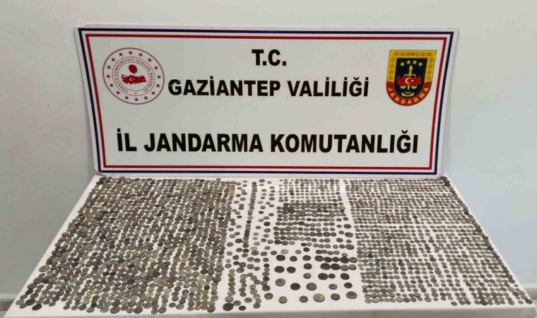 Gaziantepte Roma dönemine ait 2 bin 51 adet gümüş sikke ele geçirildi