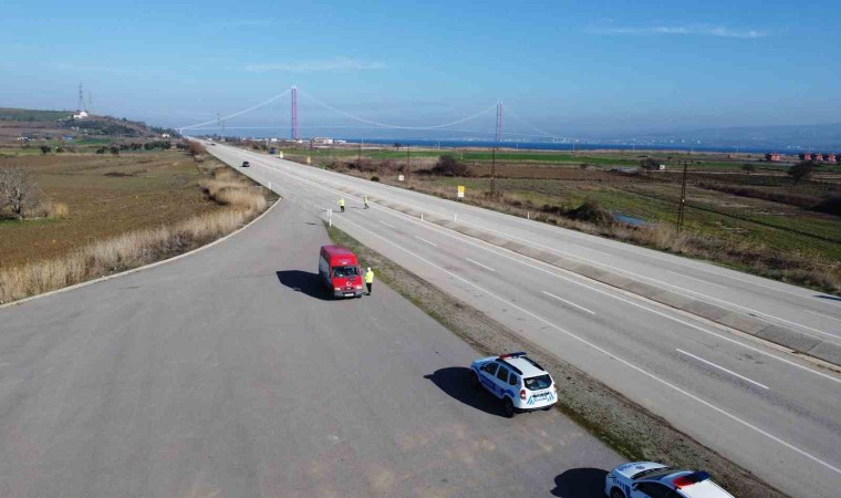 Gelibolu Bölge Trafik Denetleme İstasyonu Amirliği ekiplerinden trafik denetimi