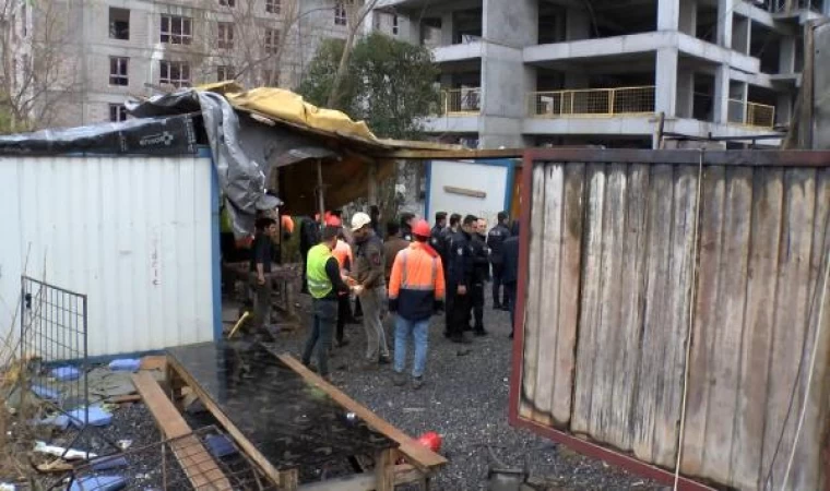 (Geniş haber) Ataşehir’de işçilerin kaldığı konteynerde yangın