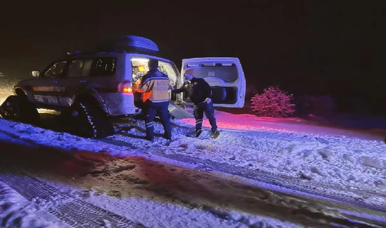 Gerede ilçesinde tansiyon hastası paletli ambulansla hastaneye yetiştirdi