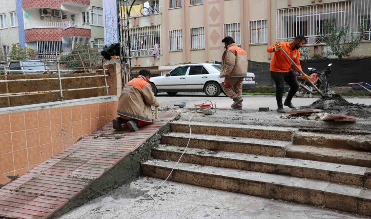 Haliliye Belediyesi engelli rampası talebine kayıtsız kalmadı