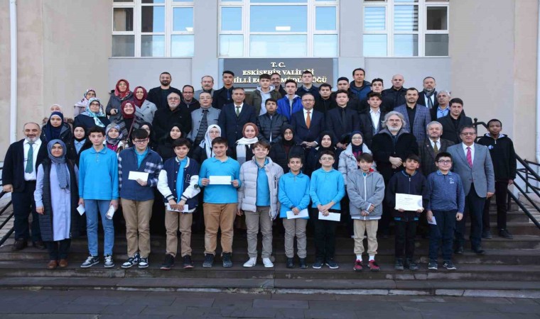 İmam Hatip Okulları arasında düzenlenen mesleki yarışmalarda dereceye giren öğrenciler ödüllendirildi