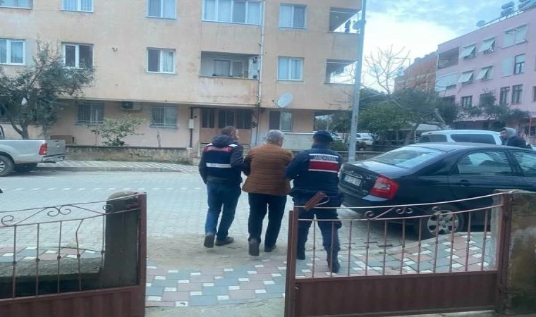 İzmir merkezli 9 ilde terör operasyonu; 24 gözaltı