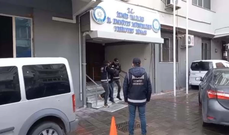 İzmir’de silah kaçakçılığı operasyonunda 2 tutuklama