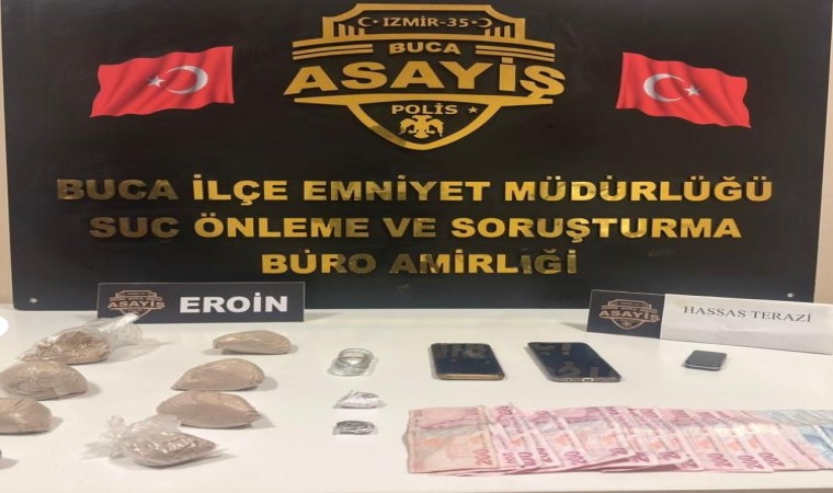 İzmirde yakalanan zehir taciri tutuklandı