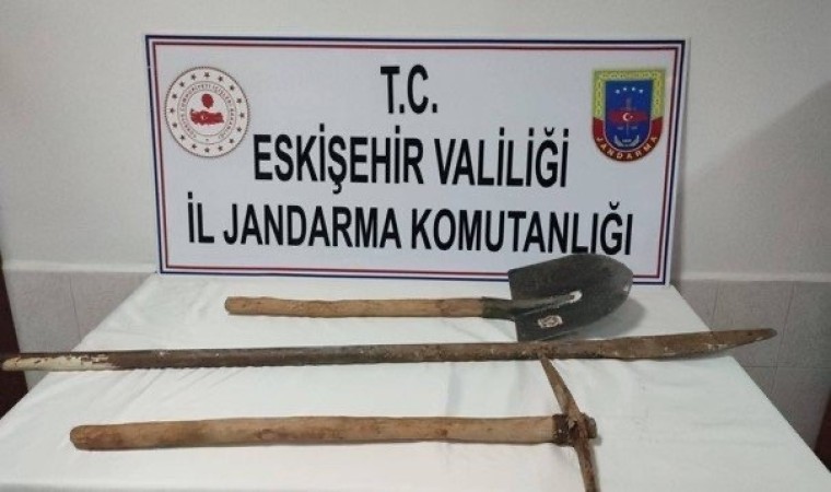 Jandarma ekiplerinden kaçak kazıya suçüstü