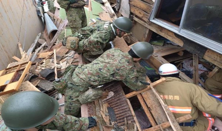 Japonya depreminde ölü sayısı 60’ı geçti